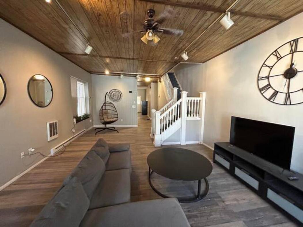 ☆☆ Modern Coed Dorm In Harrisburg ☆☆ Lejlighed Eksteriør billede