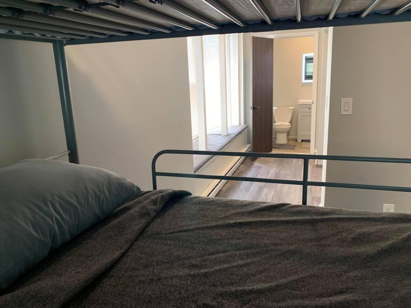 ☆☆ Modern Coed Dorm In Harrisburg ☆☆ Lejlighed Eksteriør billede
